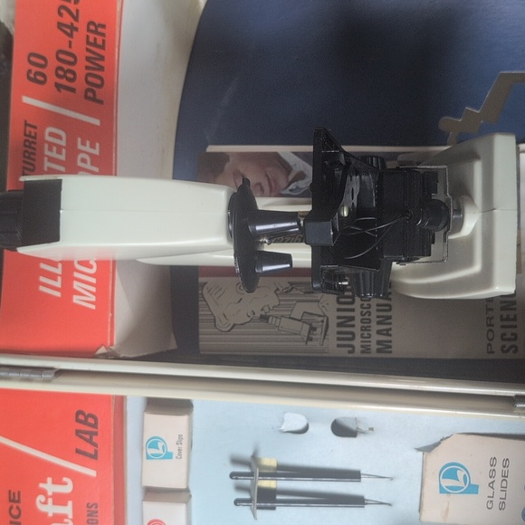 Porter Microcraft Microscope Lab Box with Blue Design - Picture 8 of 9